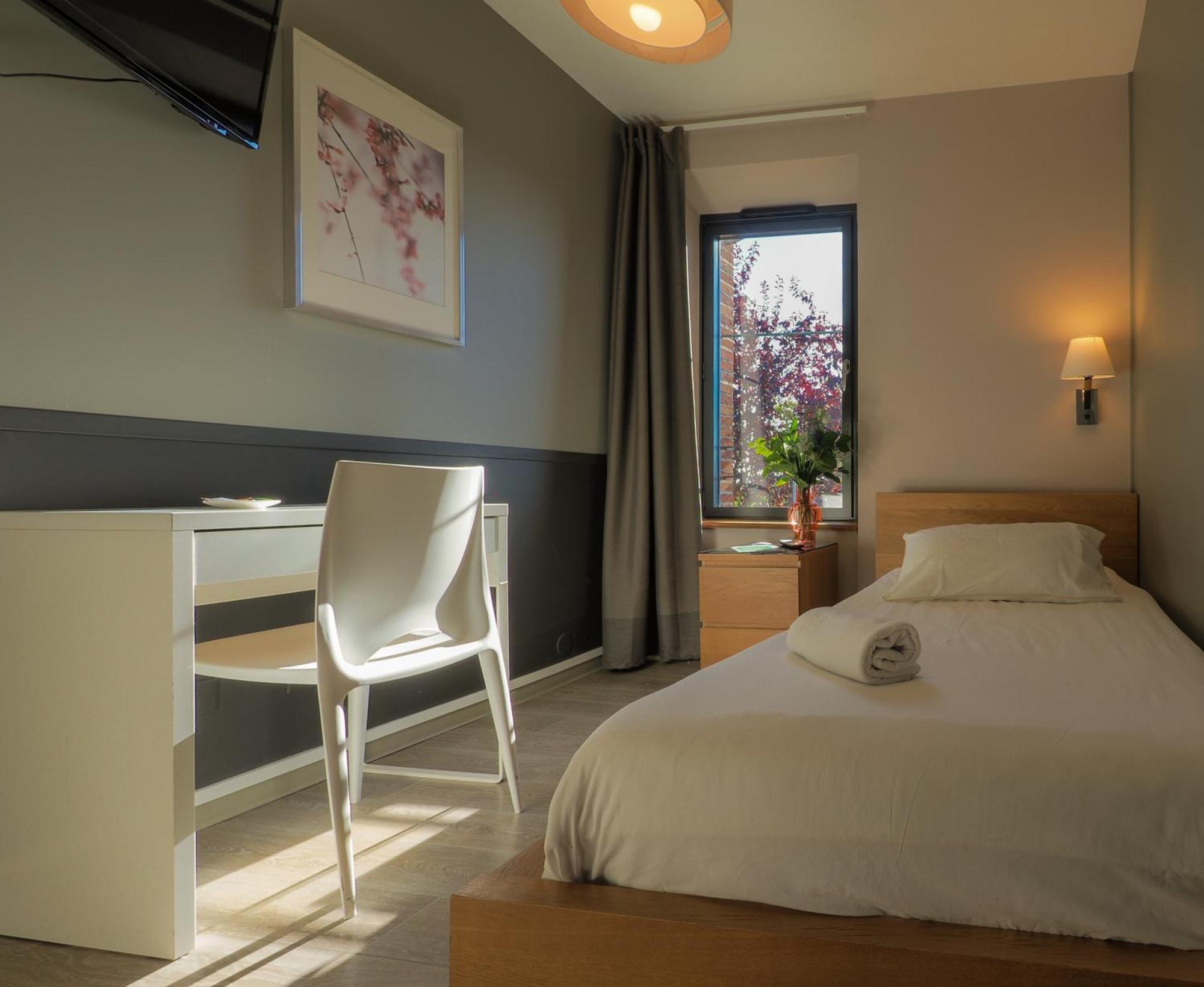 Domaine De Garabaud Hotel Mazeres  ภายนอก รูปภาพ